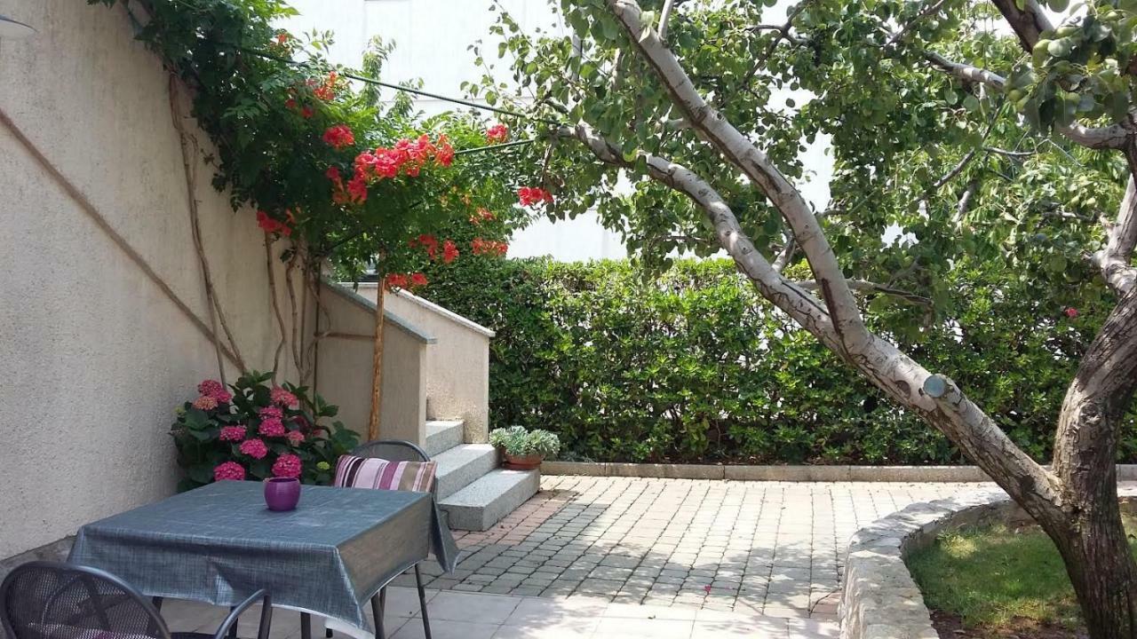 Sobe Tonica Hotel Krk Town Luaran gambar