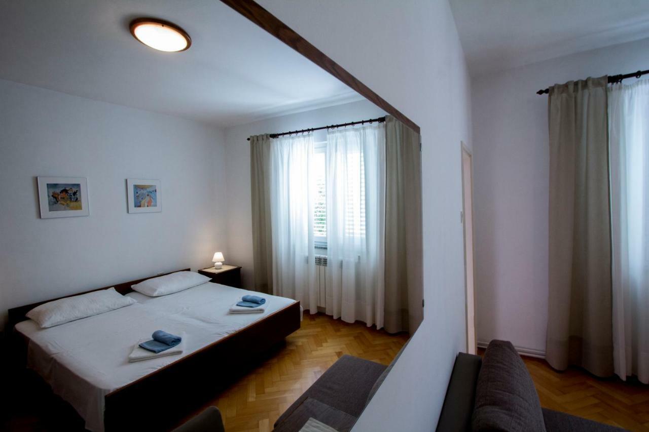 Sobe Tonica Hotel Krk Town Luaran gambar