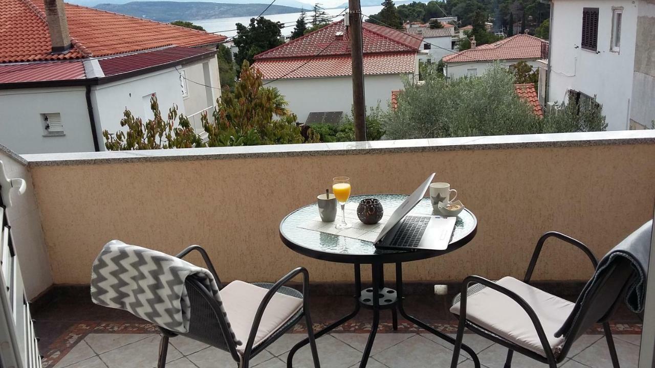 Sobe Tonica Hotel Krk Town Luaran gambar
