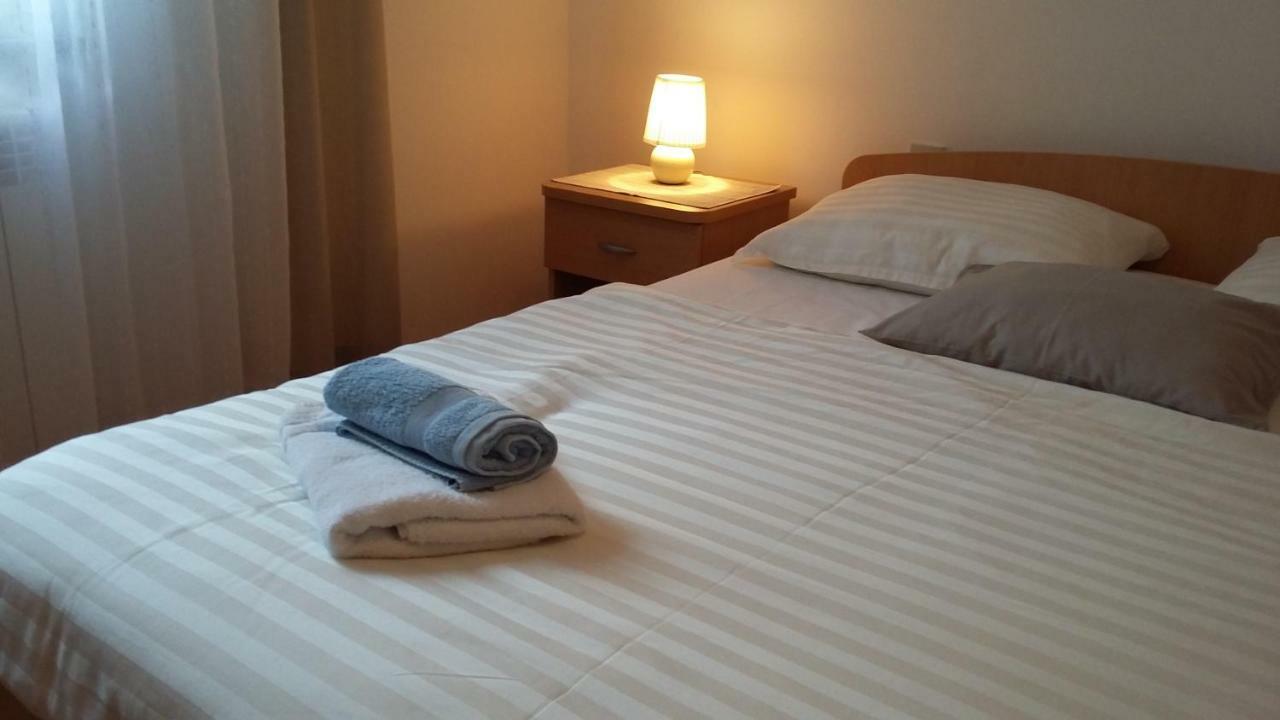 Sobe Tonica Hotel Krk Town Luaran gambar